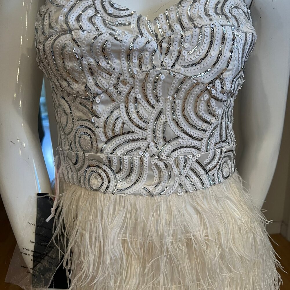 Y2K NWT BEBE ISIS STRAPLESS SEQUIN FEATHER DRESS SIZE S SMALL - Picture 2 of 6